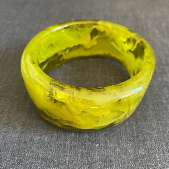 3 for $25 Bundle Beautiful Summer Bracelets Or ONE FREE with Your Order of $25+ - Picture 1 of 8